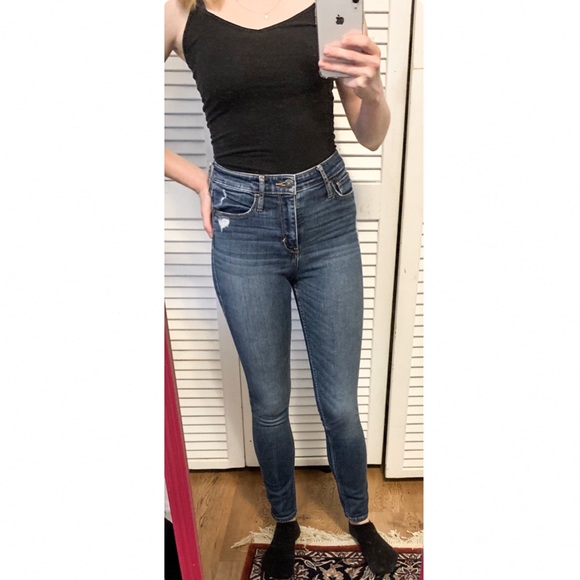 Abercrombie and Fitch skinny jeans - Picture 2 of 2